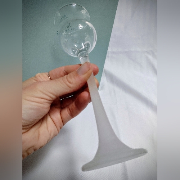 Brand New Set of THREE PartyLite P9248 Tall Frosted Stem Glass Votive Holders - Picture 2 of 10